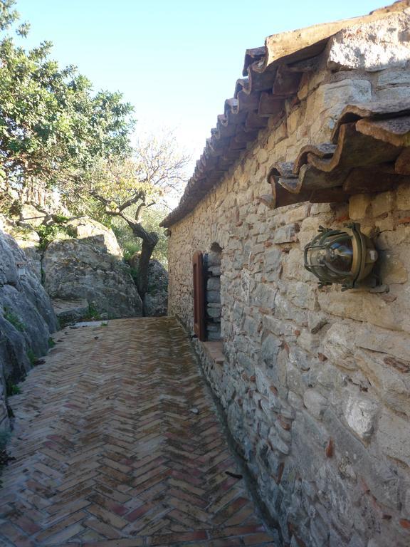 Rocca Del Vento Bed & Breakfast San Pantaleone Exterior foto