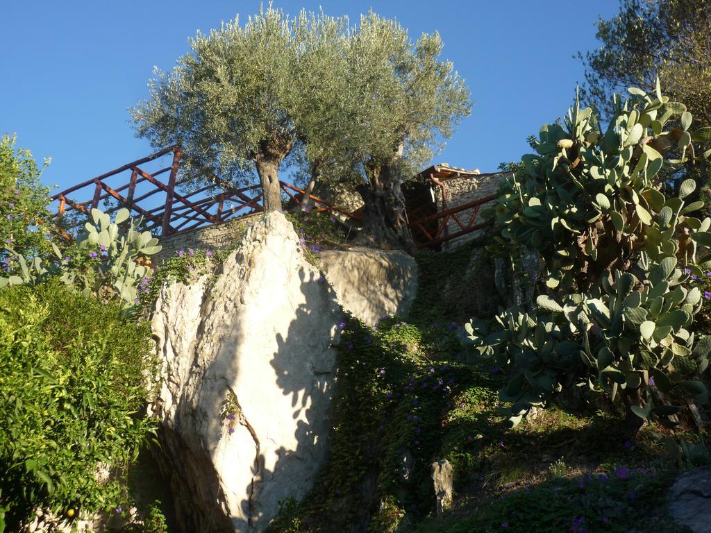 Rocca Del Vento Bed & Breakfast San Pantaleone Exterior foto